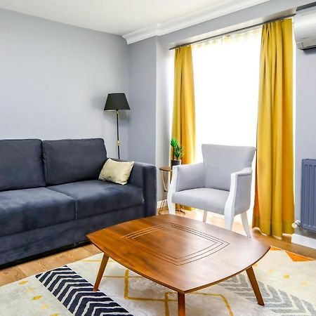 Ferienwohnung Vibrant Flat 500 M To Uskudar Ferry Station Istanbul Exterior foto